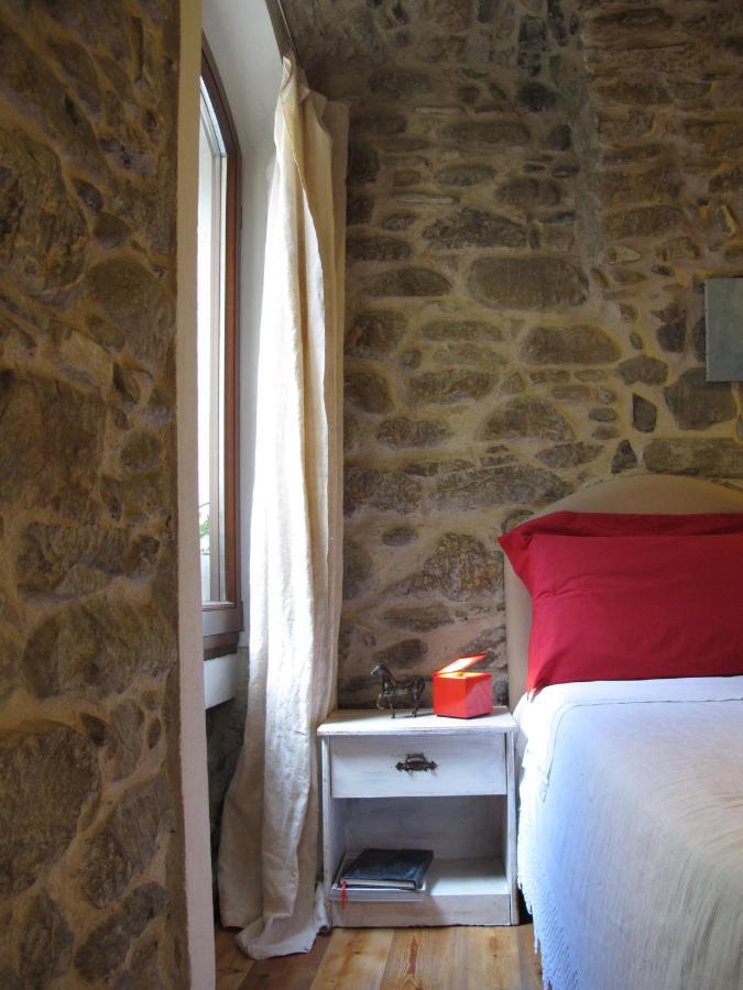 Bed and Breakfast Talking Stones Дольчеаккуа Экстерьер фото