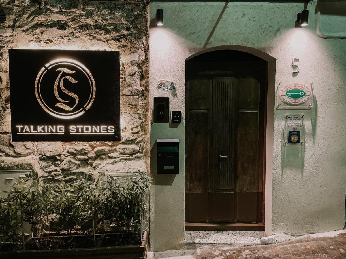 Bed and Breakfast Talking Stones Дольчеаккуа Экстерьер фото